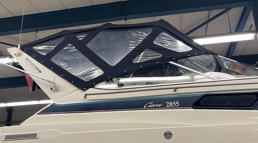 Bayliner 2855 (z&eacute;&eacute;r compleet)