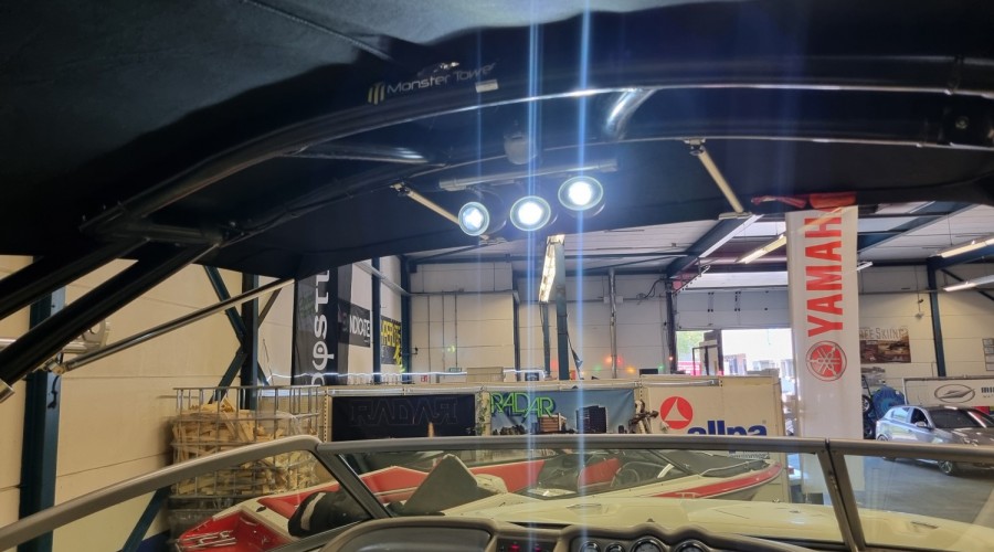 Superdikke Cobalt 24 SX uit 2005 met alle opties op LPG én benzine (GERESERVEERD)