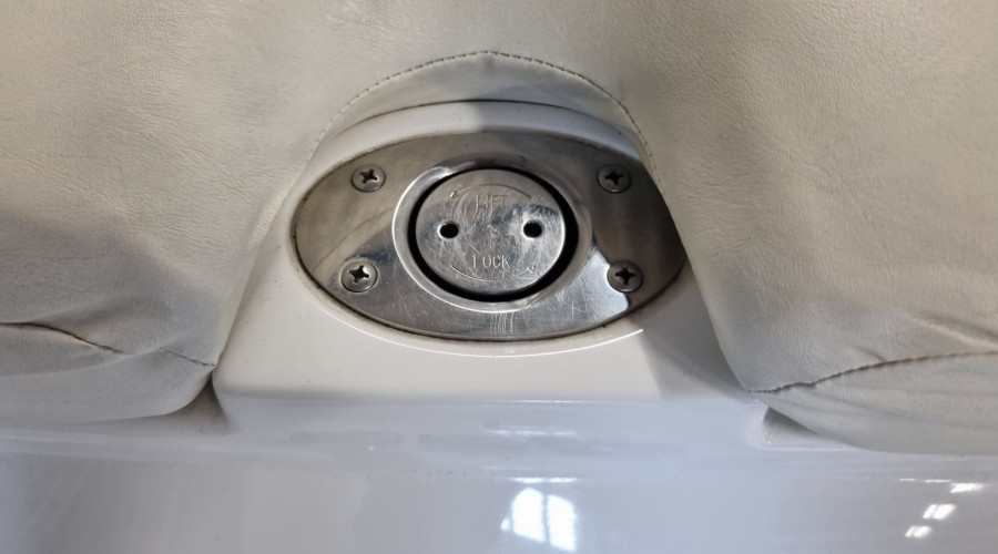 Superdikke Cobalt 24 SX uit 2005 met alle opties op LPG én benzine (GERESERVEERD)